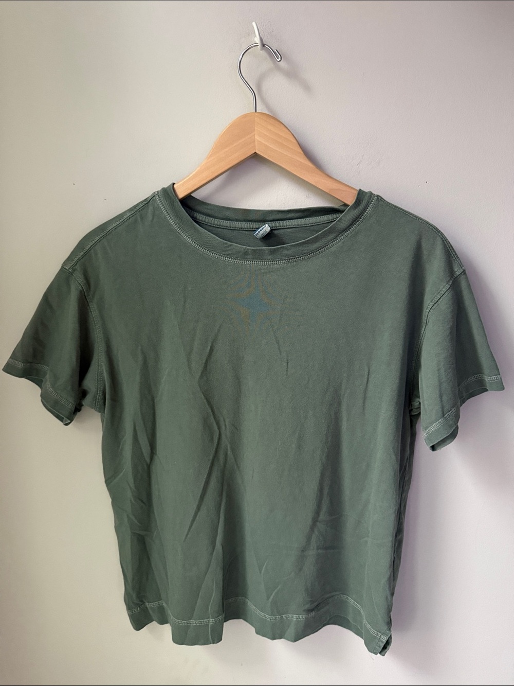 Old Navy Washed Sage Green Oversized Boxy Tee Shirt 100% Cotton Crew Neck XS